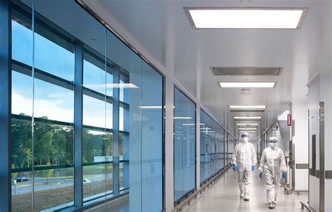 Cleanroom Design & Construction Contractor .